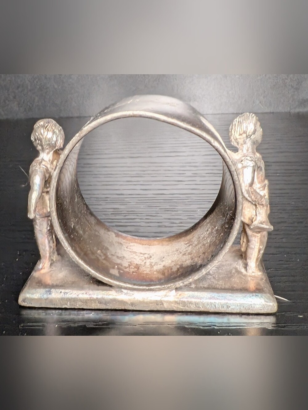 Antique Meriden Britannia Figural Silverplate Napkin Ring Children Victorian 340